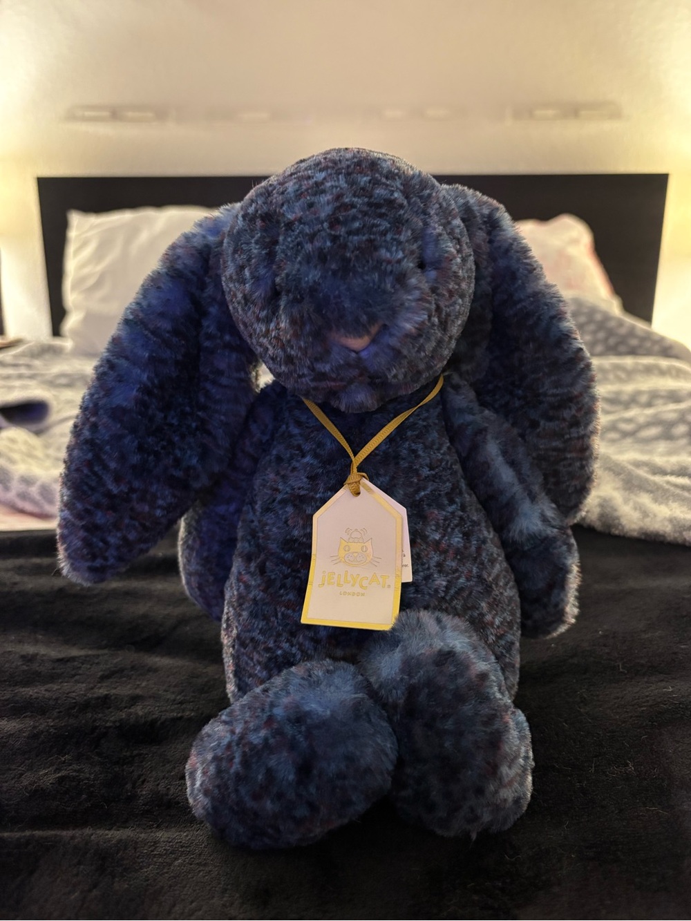 Jellycat Hopscone Luxe Bunny